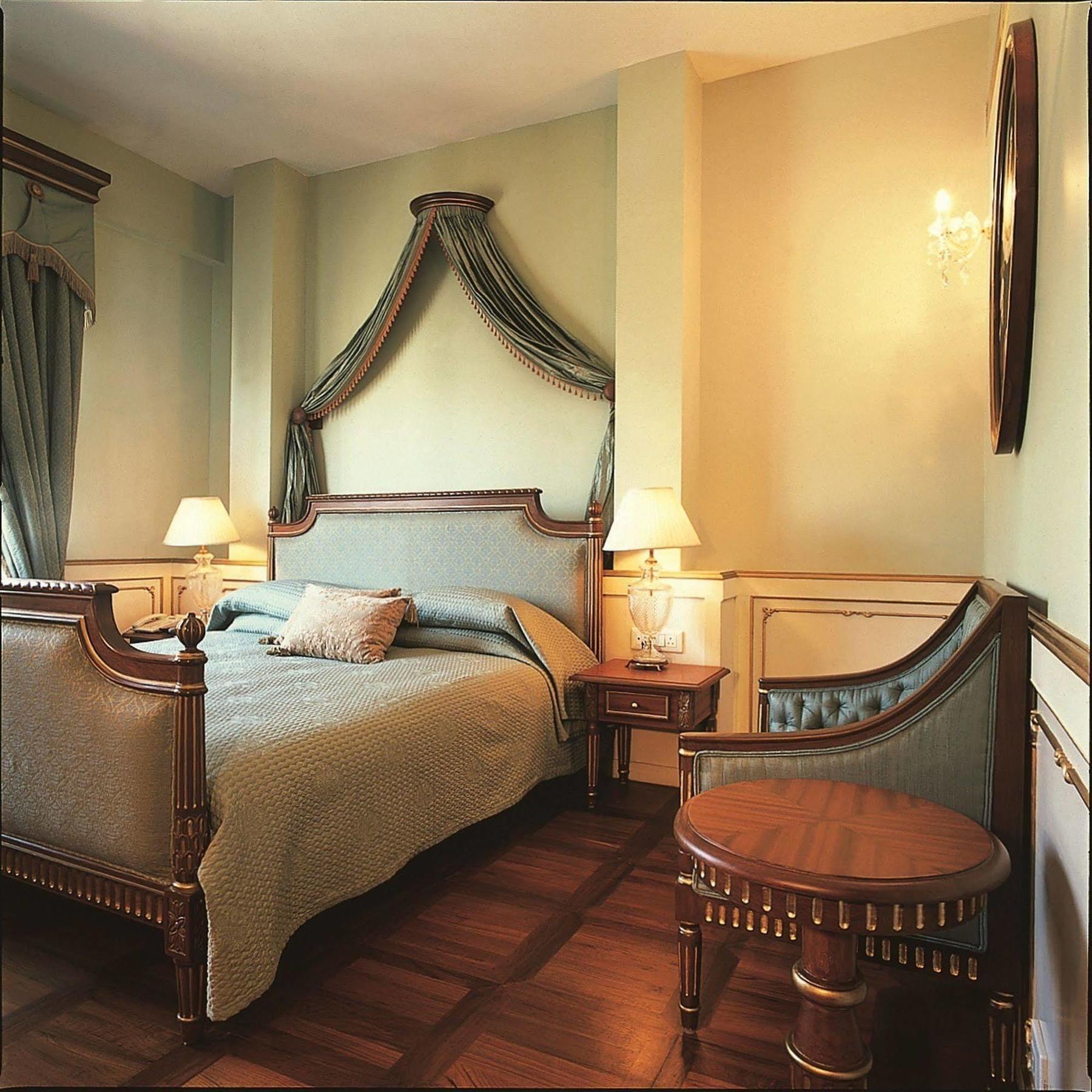 The Gordon House Hotel, Colaba Βομβάη Δωμάτιο φωτογραφία